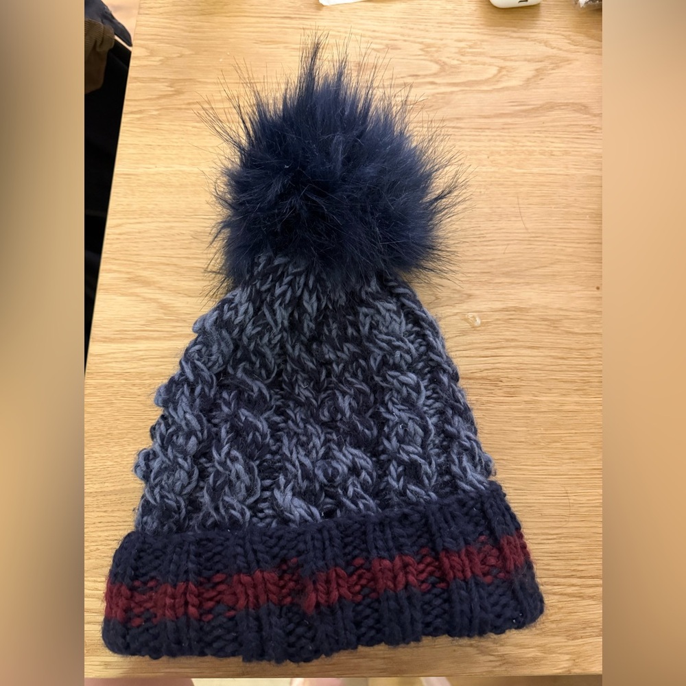 Free People Kids Knit Beanie with Pom-Pom - Navy and Burgundy